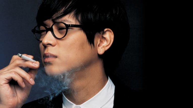 M, de Lee Myung Se