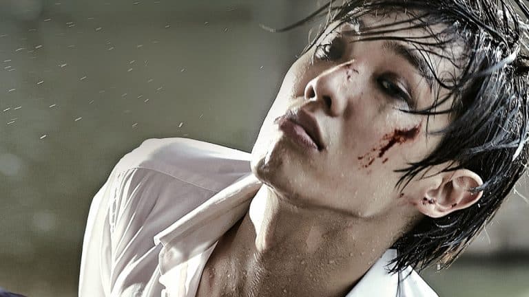Lee Joon dans Rough Play