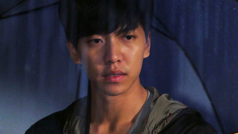 Lee Seung Gi dans la série You're All Surrounded