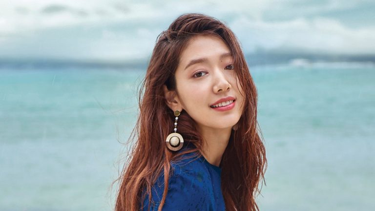 L'actrice coréenne Park Shin Hye pour Marie-Claire