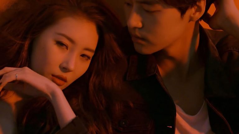 Sunmi et Yang Se Jong sont un couple sexy pour Buckaroo