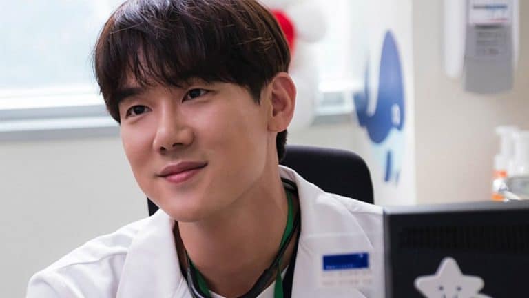 Hospital Playlist, drama coréen avec Yoo Yeon Seok
