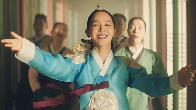 Le plein de teasers : Mr. Queen, la comédie historique avec Shin Hye Sun