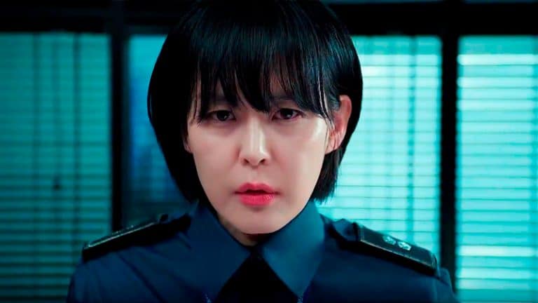 Lee Ha Na (Voice 4)