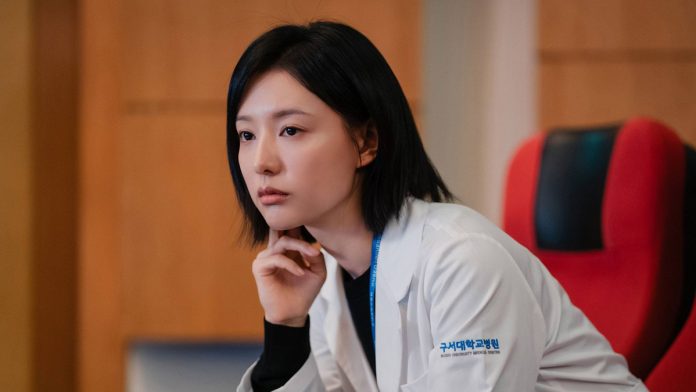 Kim Ji Won dans Docteur X
